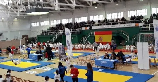 Pabellón y Piscina de Batallones en Ferrol