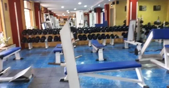 Gimnasio Dinamic Center en El Arenal