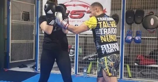 GYM HULK 86 en Alaquàs