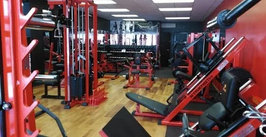 GIMNASIO MILOS POWER PROFESSIONAL TRAINING CENTER en Ciutadella de Menorca