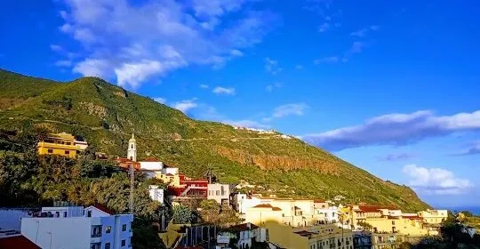 Plaza San Sebastian. Casa De La Parra en Los Realejos