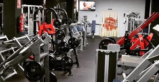 TitanFitness en Benetússer