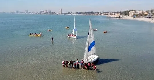 Escuela de Vela y Actividades Náuticas Seaworld Pinatar SL en San Pedro del Pinatar