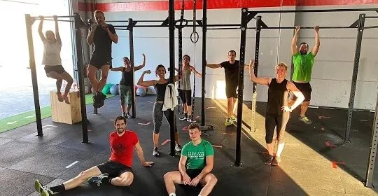 Against Gravity Box: Cross-training y Hatha Yoga Studio. en Picassent