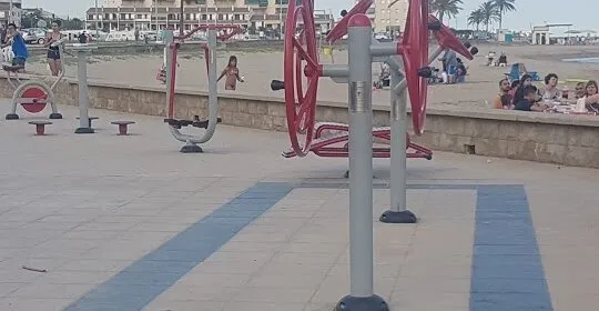 Beach Gym Gimnasio en Cunit