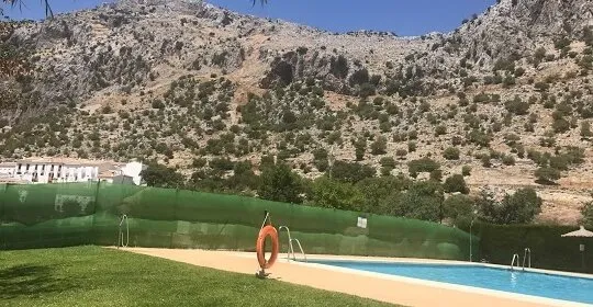 Piscina Municipal Villaluenga del Rosario en Villaluenga del rosario