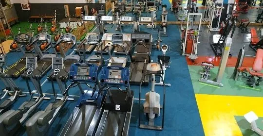 Club Ferrón - Complejo Deportivo en La Carolina