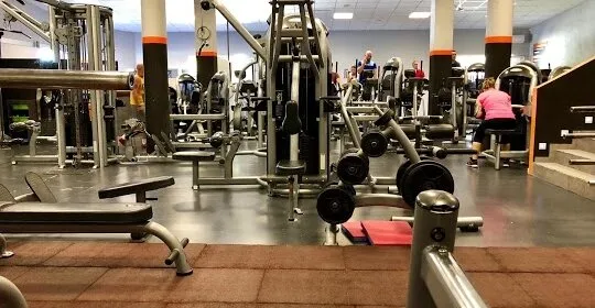 Centro Deportivo Línea en Gójar