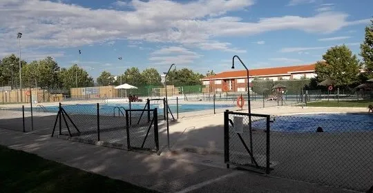Piscina Municipal Villanueva Del Pardillo en Villanueva del Pardillo