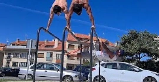 Parque street workout panxon en Nigrán