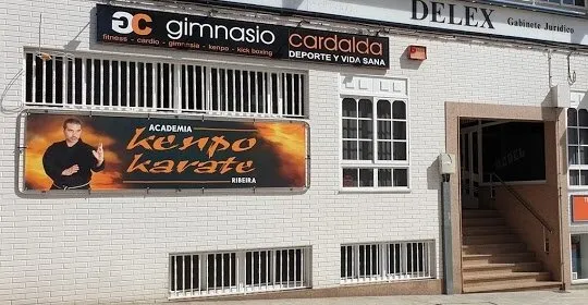 Gimnasio Cardalda en A Pobra do Caramiñal