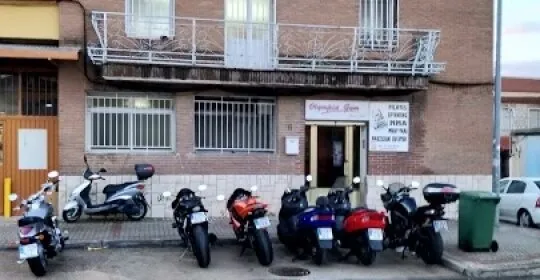 GIMNASIO OLIMPIA VILLAREJO en Villarejo de Salvanés