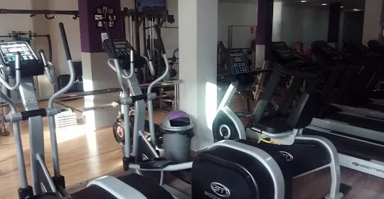 PROA GIMNASIO en Garrucha