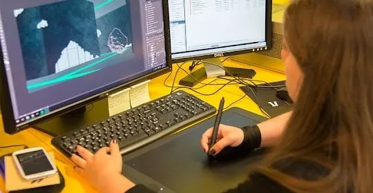 Escuela Estech en Linares