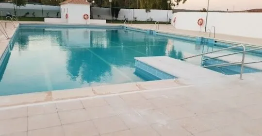 Piscina Municial en Carboneros