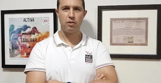 Entrenador personal Oviedo - Activador Muscular certificado (MAT) - Vicente Janeiro en Oviedo